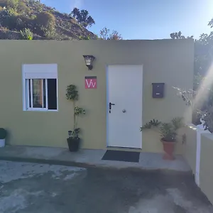 https://casa-dylan.tenerifehoteles.net