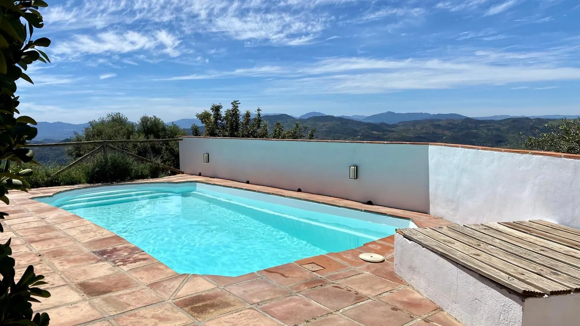 Villa El Cielo, Cortijo En El Corazon De Las Montanas Málaga